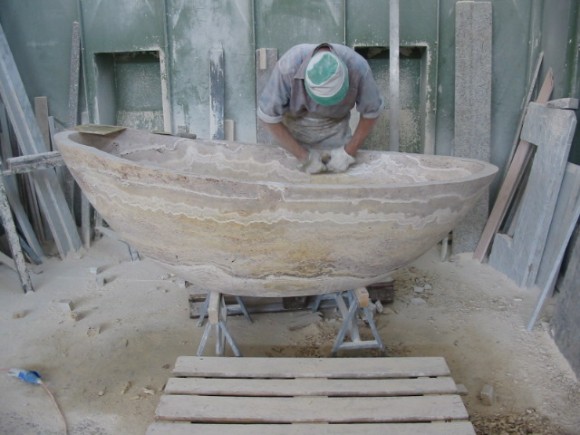 травертиновая ванна
